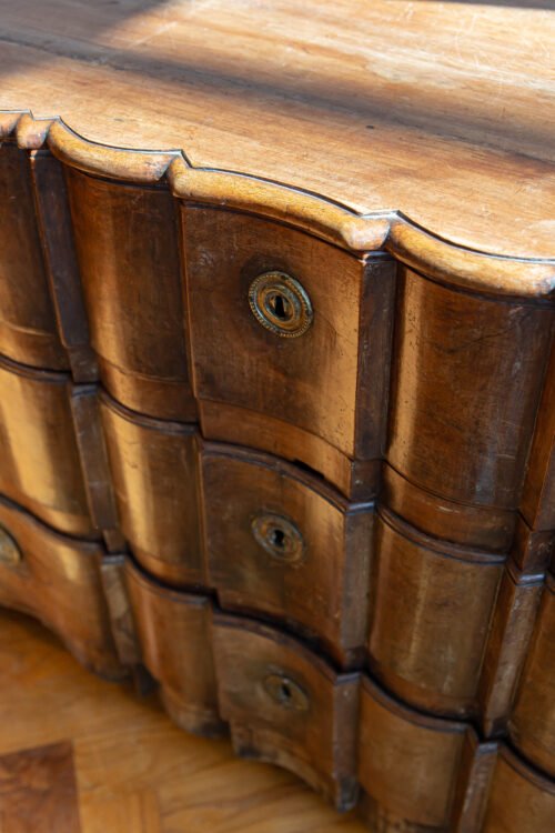 18th Century Provence Walnut Chest of Drawers